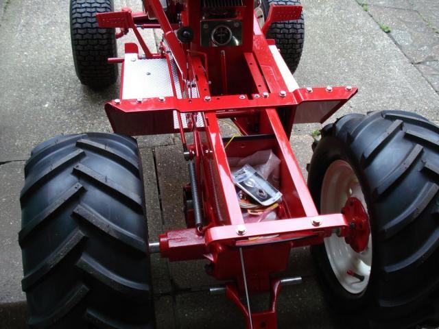 Slipping Throttle Lever on 312-8 - Wheel Horse Tractors - RedSquare ...