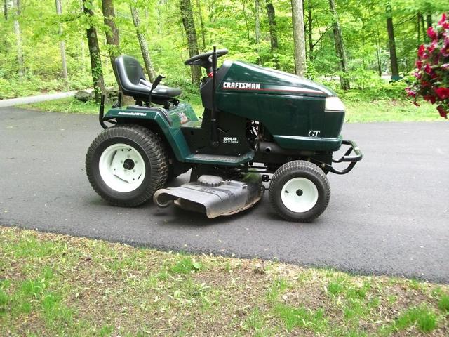 Craftsman green riding discount mower