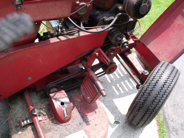 Help identifying model and year - Wheel Horse Tractors - RedSquare ...