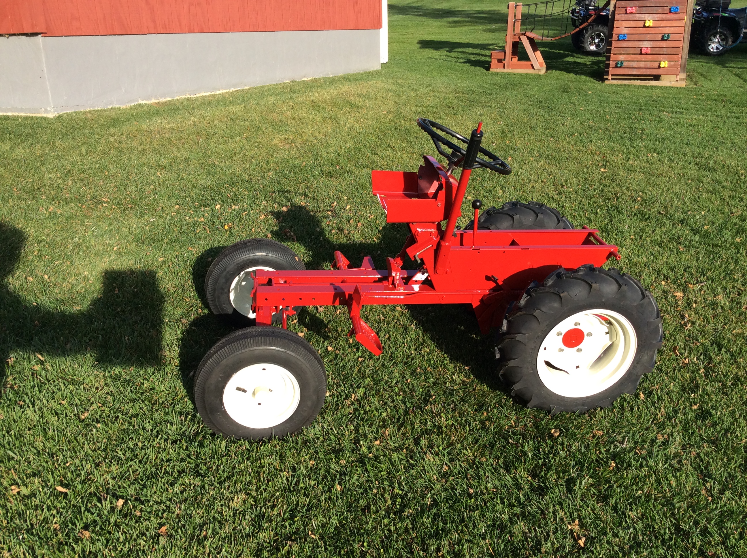 what is it? - Wheel Horse Tractors - RedSquare Wheel Horse Forum