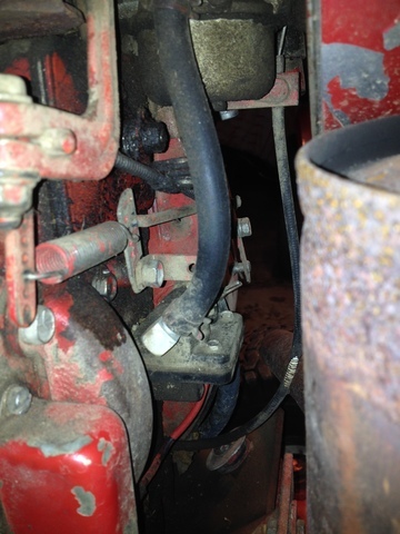 Correct routing for throttle cable - Engines - RedSquare Wheel Horse Forum