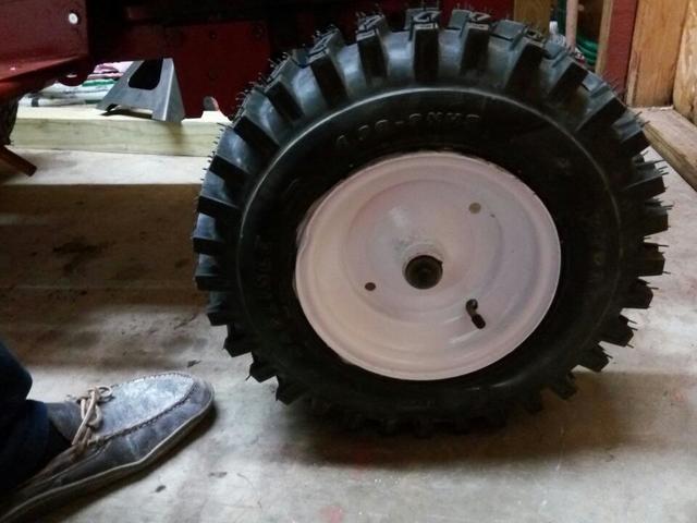 Front Tires Wheelhorse 16x5.5 - 8 - Wheel Horse Tractors - RedSquare ...