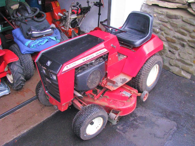 Looking for Photos of Original C175 Seat - Wheel Horse Tractors ...