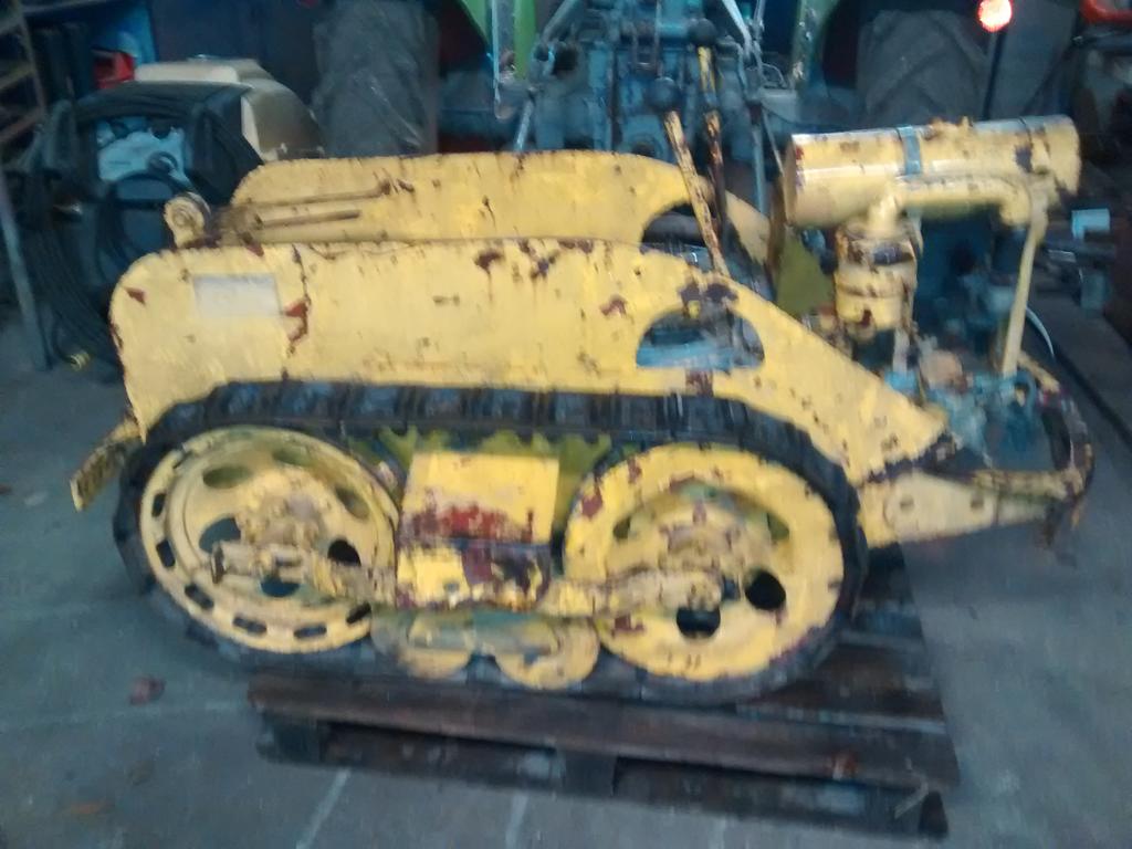 Old School Mini Loader - other brands - RedSquare Wheel Horse Forum