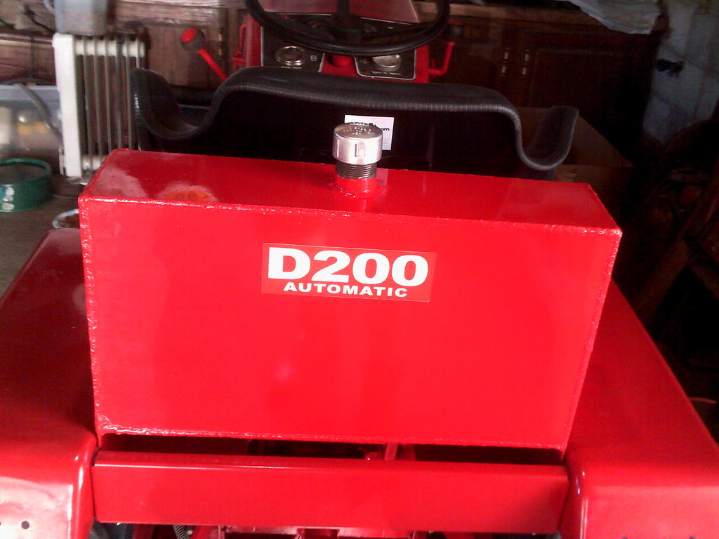 D200 making of a fuel tank Wheel Horse Tractors RedSquare Wheel