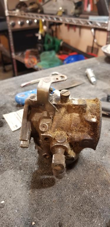 Carburetor To Govenor Spring - Engines - Redsquare Wheel Horse Forum