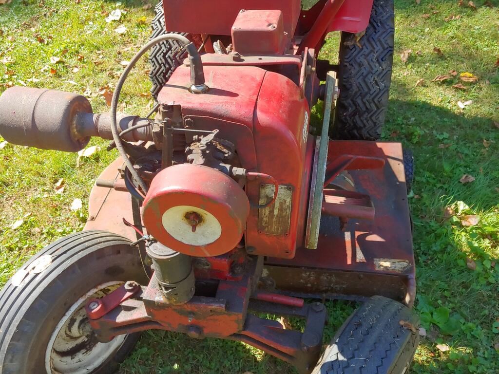 Value of early 60's Wheel Horse - Wheel Horse Tractors - RedSquare ...