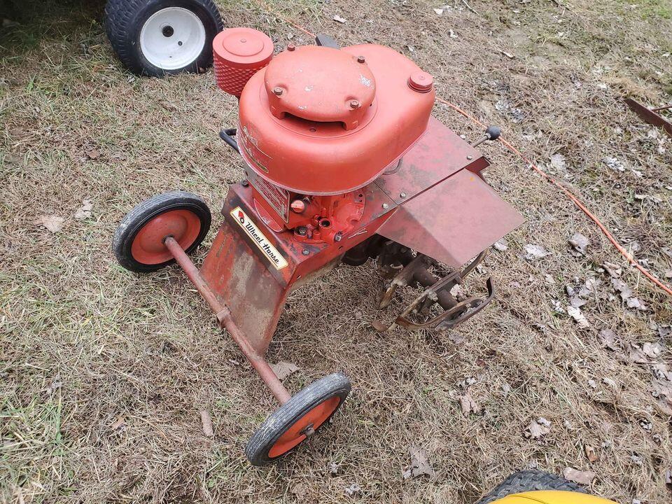 HUH ? - Implements and Attachments - RedSquare Wheel Horse Forum